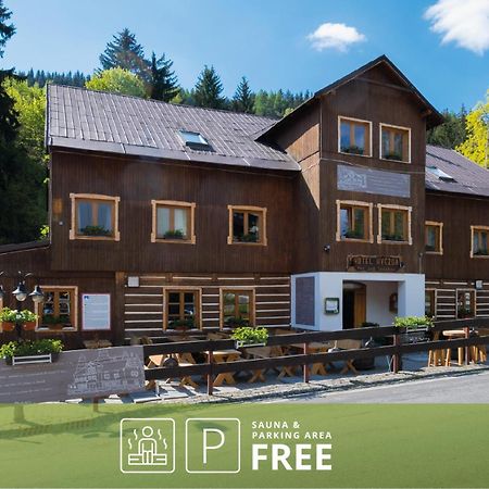 Hotel Hvezda Pec pod Sněžkou Exterior foto
